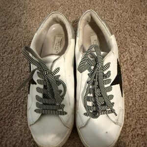 Steve Madden White Sneakers with Black Star